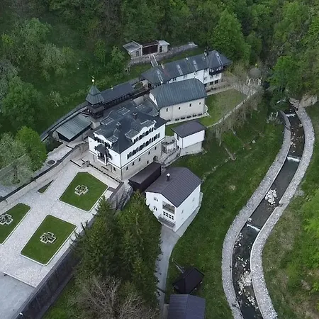 Anin Dvor Motel Sekovici